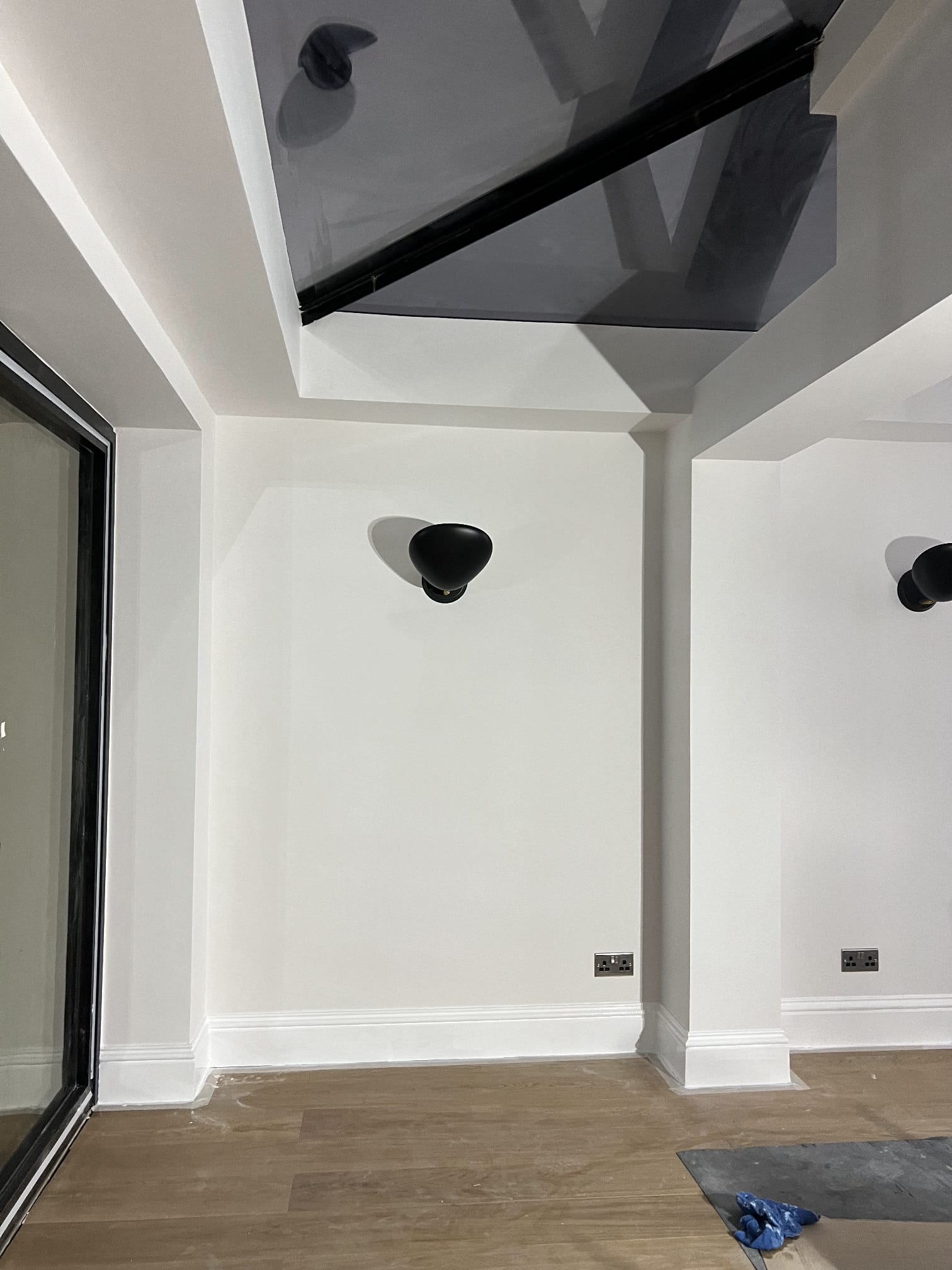 Quick turnaround end of tenancy painting in London